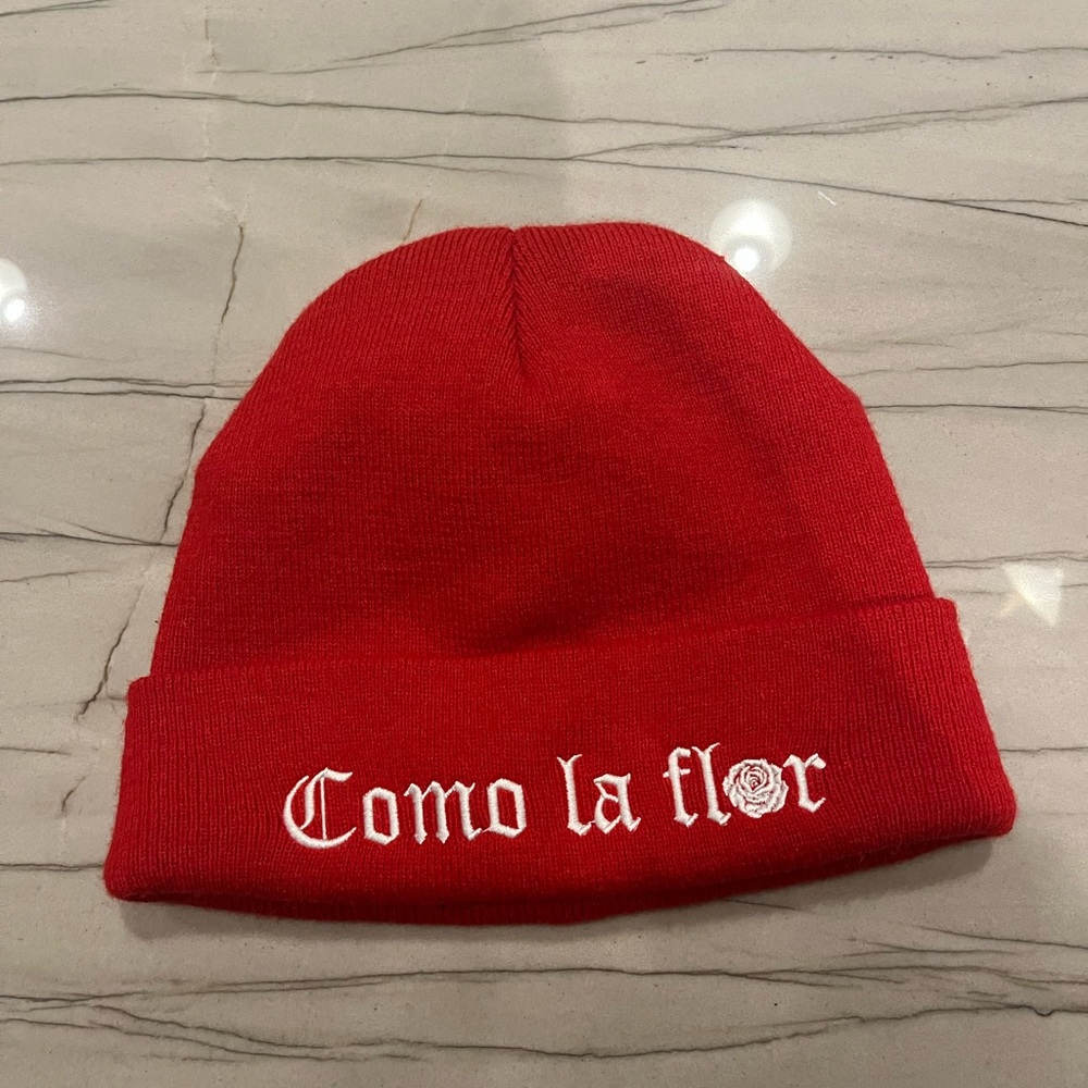 Como La Flor Red Beanie Hat Selena merchandise